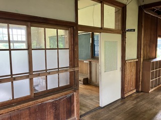 A[gBQ`-1.JPG